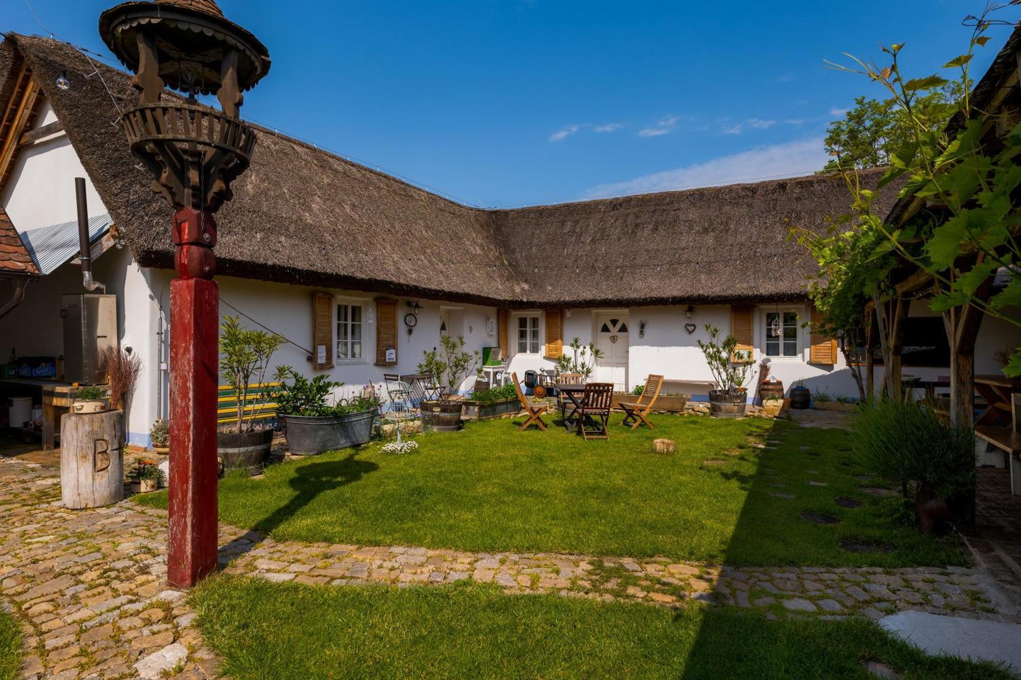 Penzion Pastuška Brod nad Dyji Exterior foto