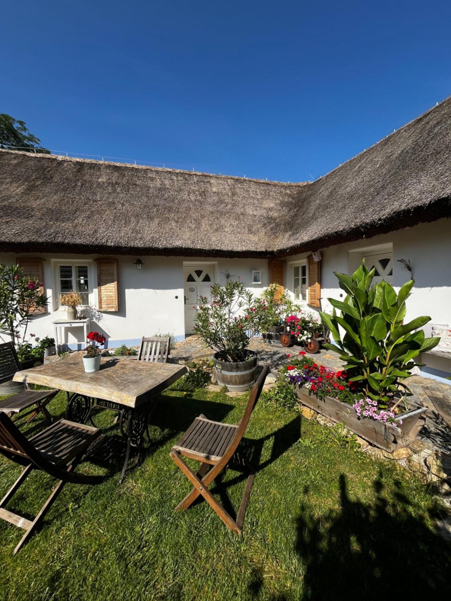 Penzion Pastuška Brod nad Dyji Exterior foto